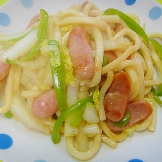 白菜とウインナーの焼きうどん